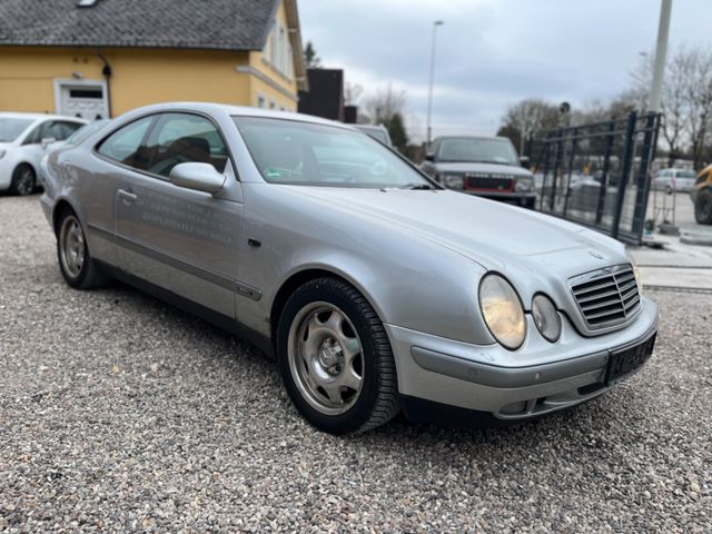 Mercedes-Benz CLK 320 Coupé SPORT*2xMemory*ESD*PDC*Leder*Rollo