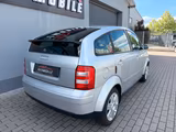 Audi A2 1.4*Klimaautomatik*Sitzheizung*2. Hand* - silberne Audi A2