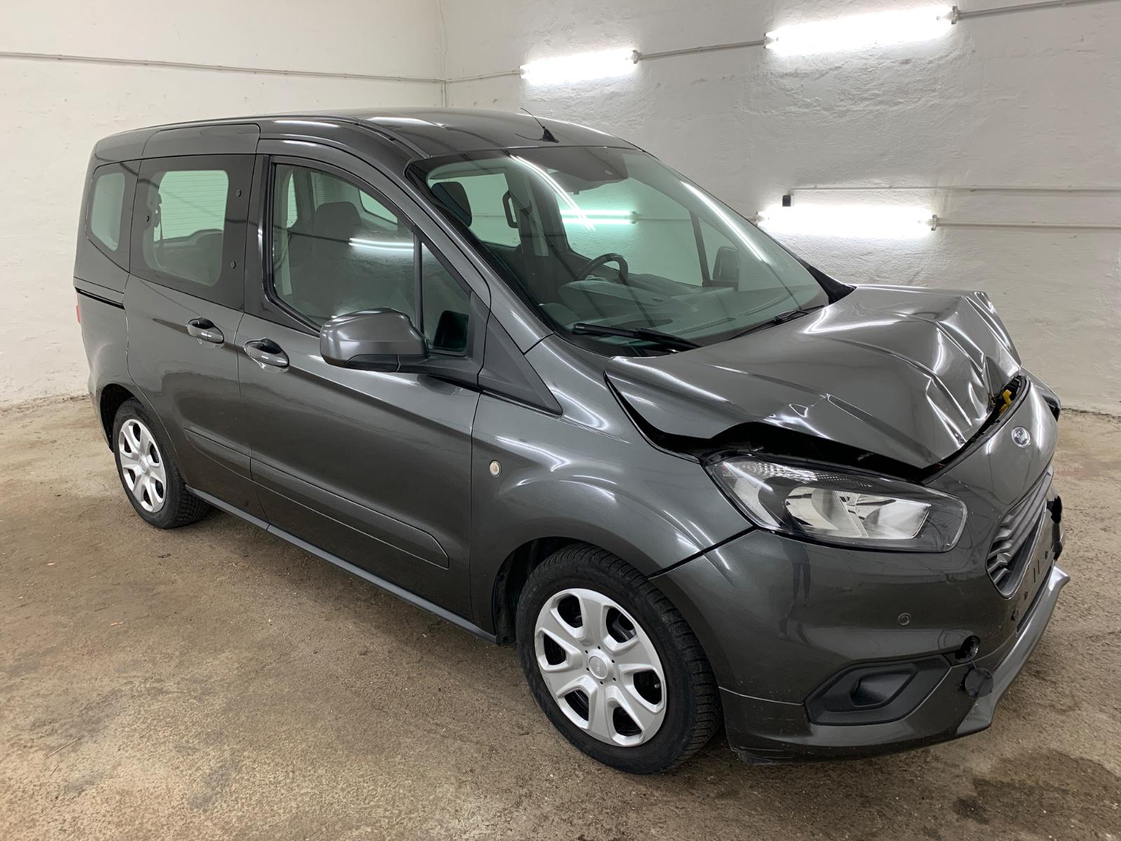 Ford Tourneo Courier 1.0 Trend