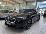 BMW 520 d Touring 2. M-Sport Steptronic ACC Ambiente - mit Diesel-Antrieb: Kombi, Automatik