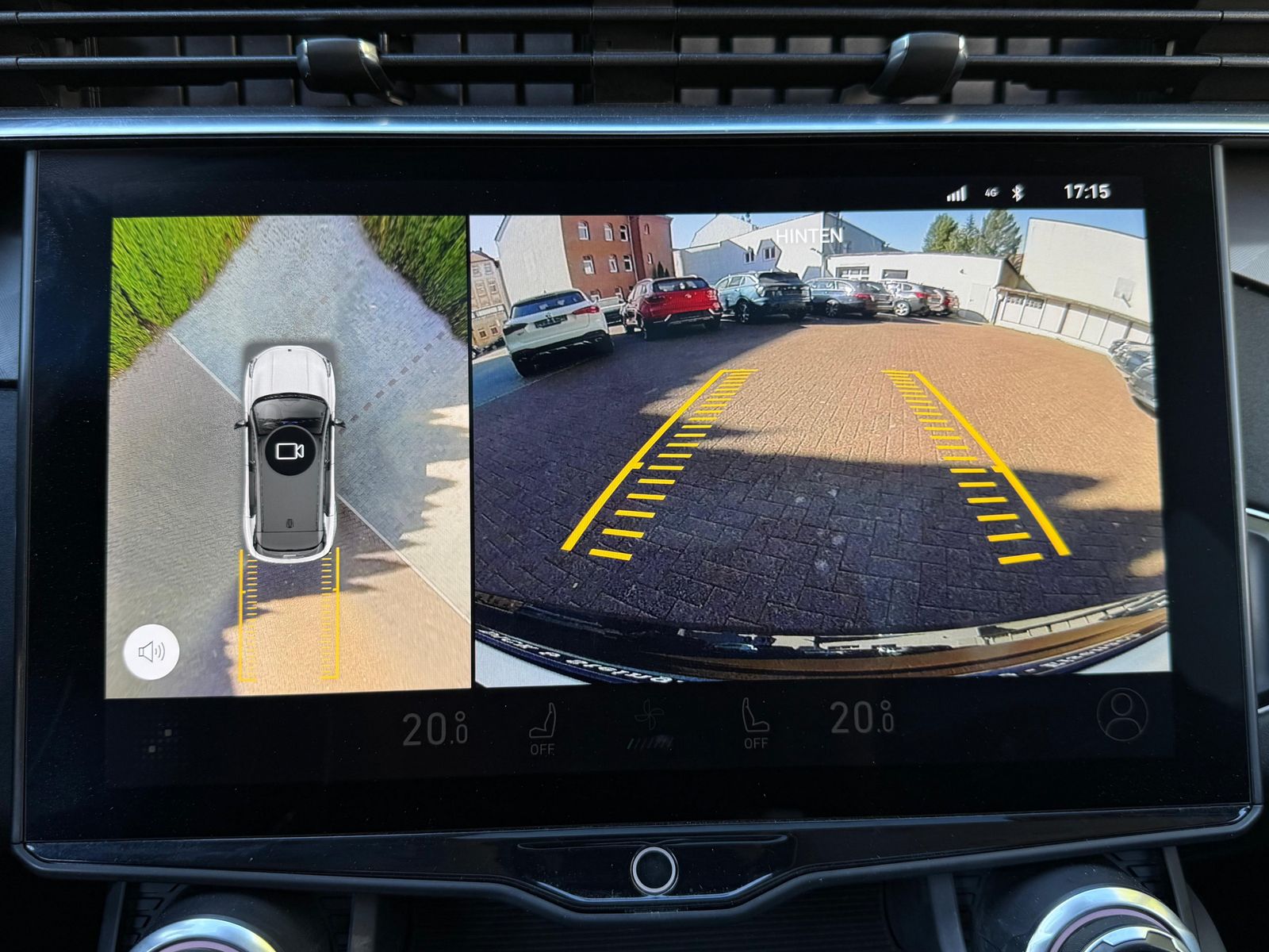 Fahrzeugabbildung Lynk&Co 01 1.5 T Aut PHEV PANO+LED+NAVI+ACC+MEMO+SHZ+360
