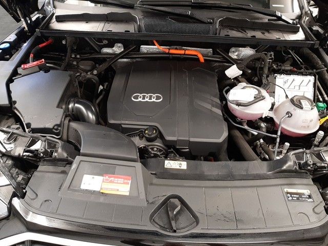 Fahrzeugabbildung Audi Q5 quattro 50TFSIe Navi AHK LED Standklima LED