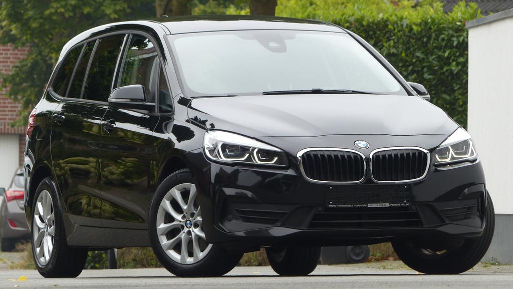 BMW 220dGTSPORTCHRLINELEDHARMANACCNAVIRFK 2022