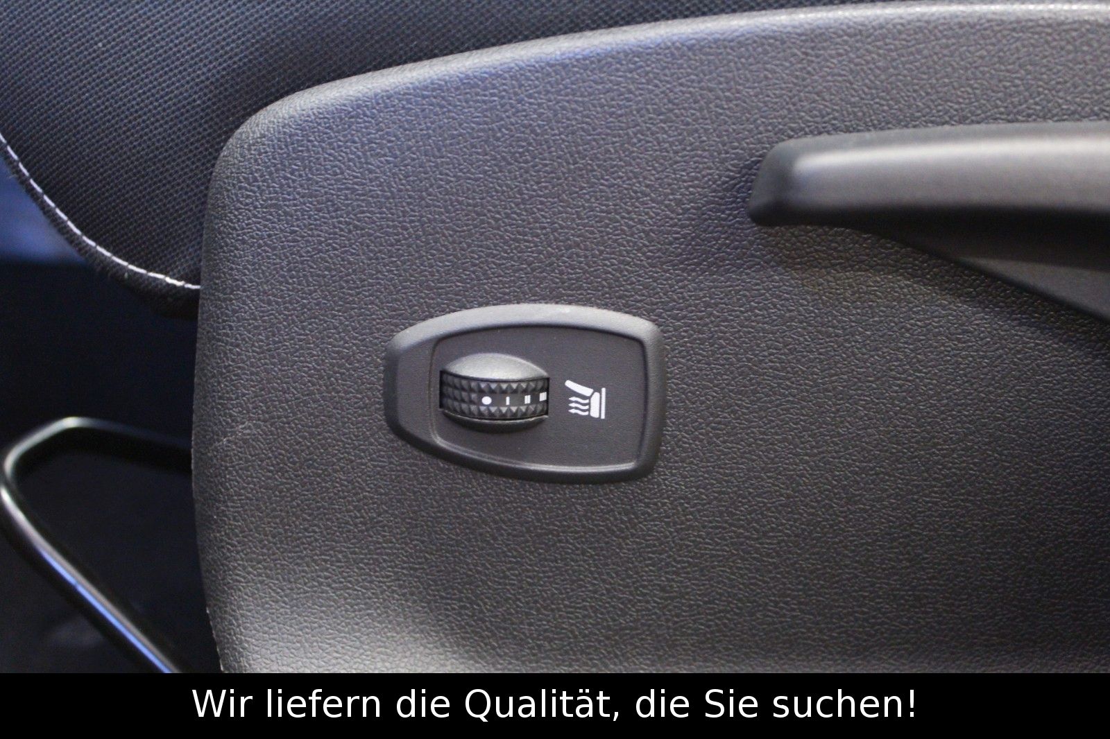 Fahrzeugabbildung Renault Megane Grandtour LIMITED dCi 110 EDC Eco2*AHK*