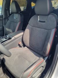 Fahrzeugabbildung Hyundai TUCSON 1.6 T-GDI PHEV AT 4WD N-LINE LED NAVI