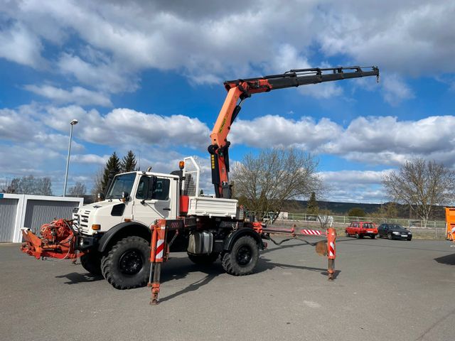 Unimog U 5000 mit PK 26002, 5fach, Funk, Winde, 5.732 h