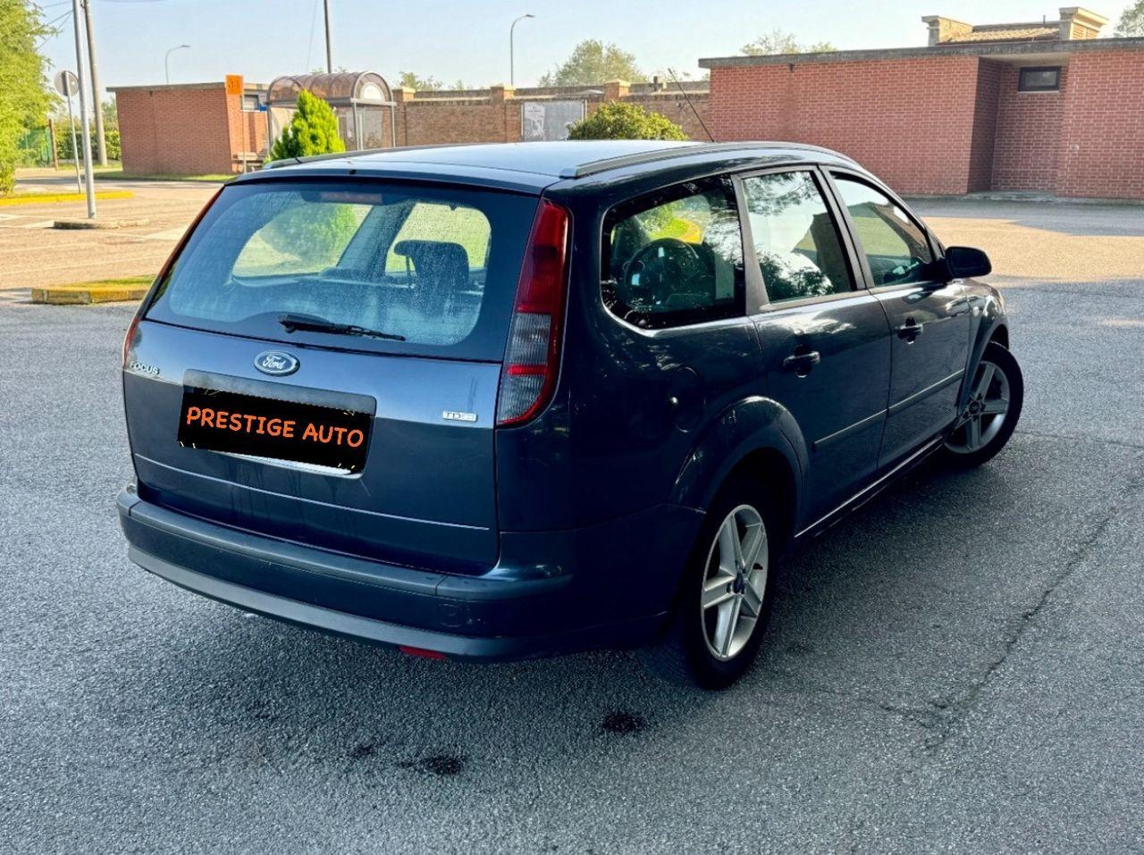 Ford Focus 2006 — двигун 1.560 cm³, 90 HP (66kW)