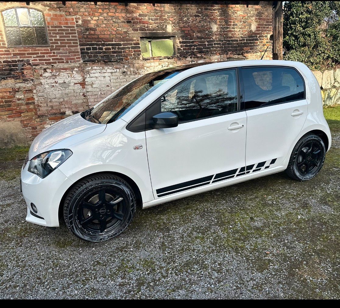 SEAT Mii