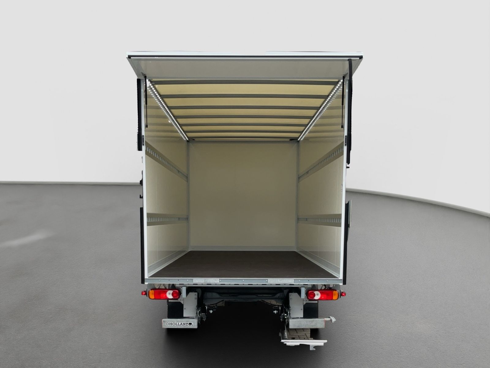 Fahrzeugabbildung Fiat Ducato L5 180 MJ Koffer mit LBW Navi Klima