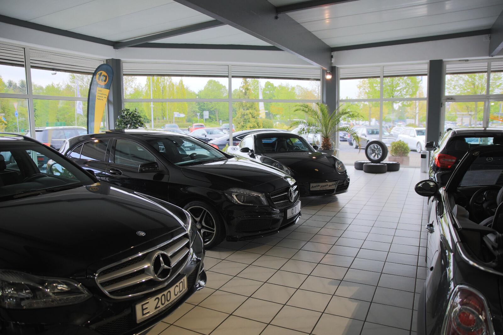 showroom-image-bottom