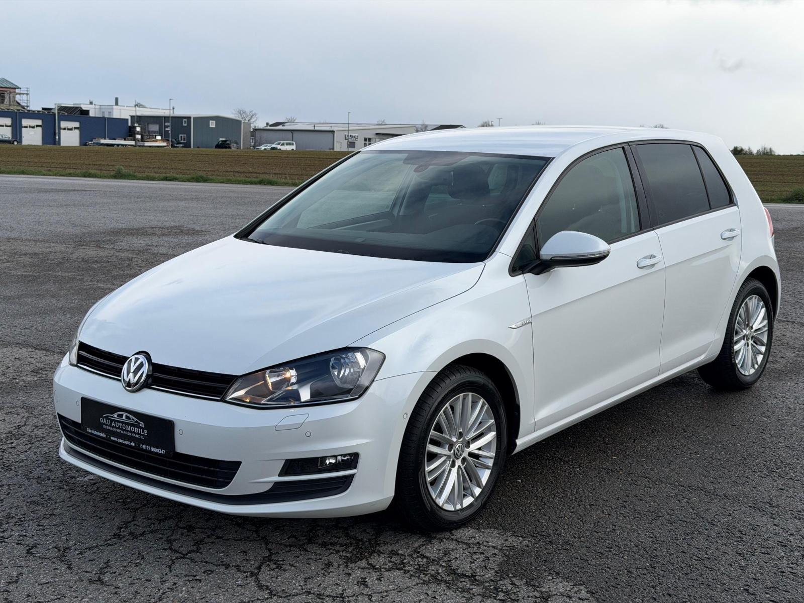 Volkswagen Golf VII Lim. Cup BMT *Navi,SH*