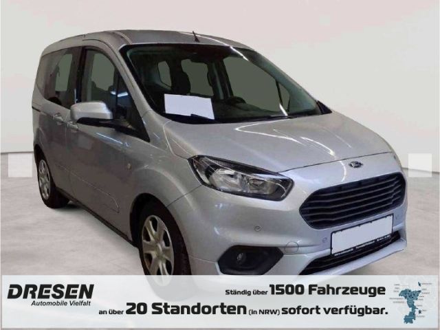 Ford Tourneo Courier Cool Trend 1.5 TDCi Apple CarPla