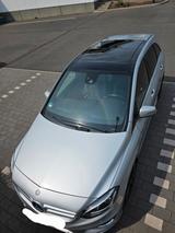 Mercedes-Benz B 250 4MATIC DCT AMG Line AMG Line - Mercedes-Benz B 250: Von Privat