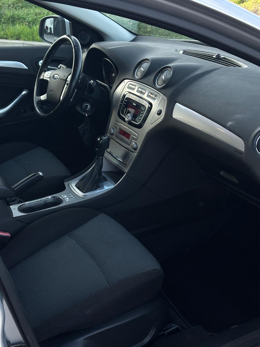 Ford Mondeo 2008 — photo 9