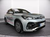 Volkswagen Tiguan 2.0 TDI DSG 4Motion R-LINE PANO AHK SHZG - Volkswagen Tiguan Jahreswagen mit Diesel-Antrieb: Automatik