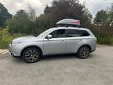 Mitsubishi Outlander 2.2 DI-D ClearTec 4WD AT Diamant E... - Mitsubishi Outlander mit Diesel-Antrieb: Allradantrieb, Geländewagen, Automatik, 2.2