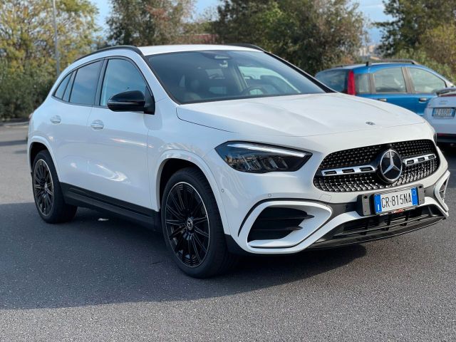 Mercedes-Benz Mercedes-benz GLA 200 d Premium Amg Km 0