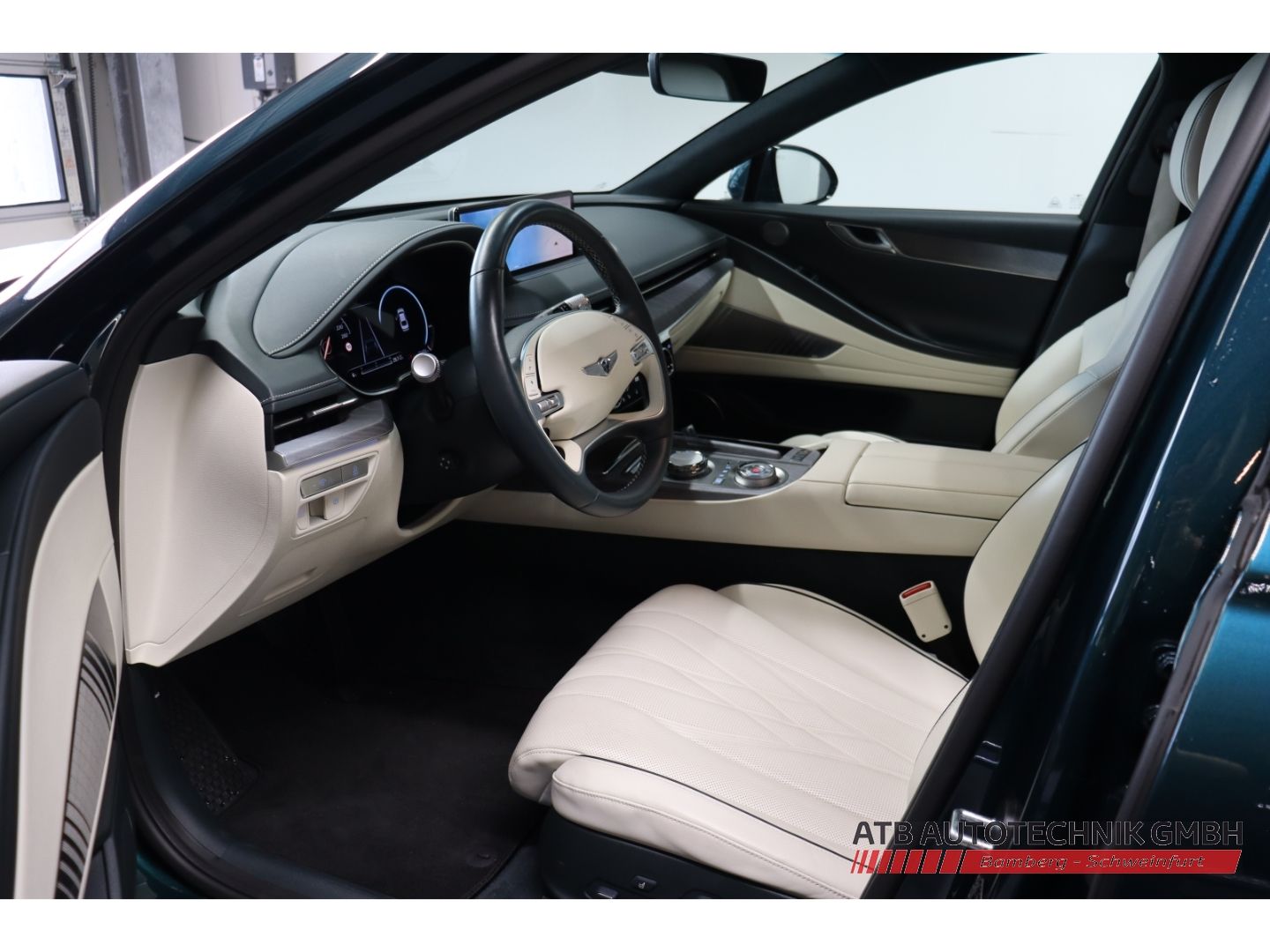 Fahrzeugabbildung Genesis Electrified G80 Luxury 4WD 87,2 kWh 98,3% SOH HU