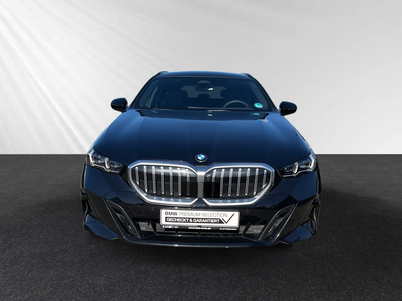 BMW 520i Touring M Sport AHK Pano 20 LMR Standhzg foto 5
