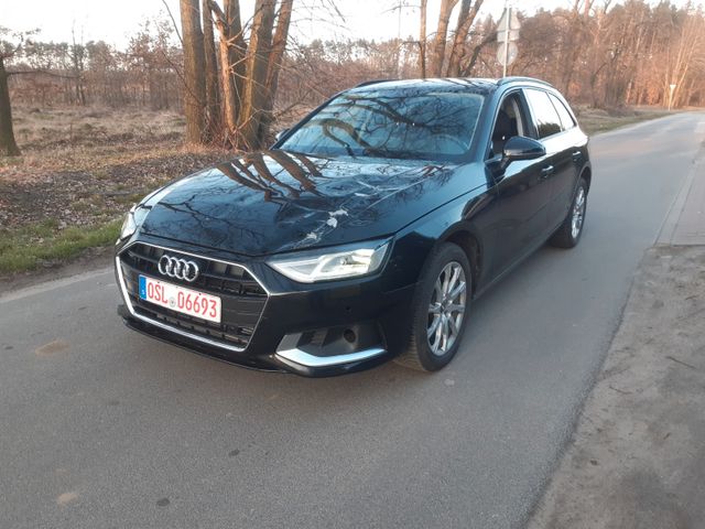 Audi A4 35 TFSI S tronic Avant