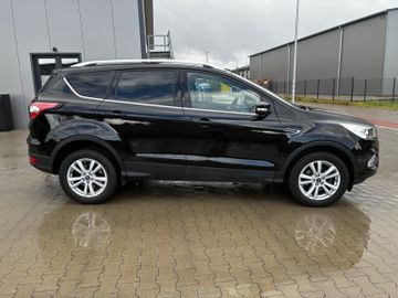 Ford Kuga - 5