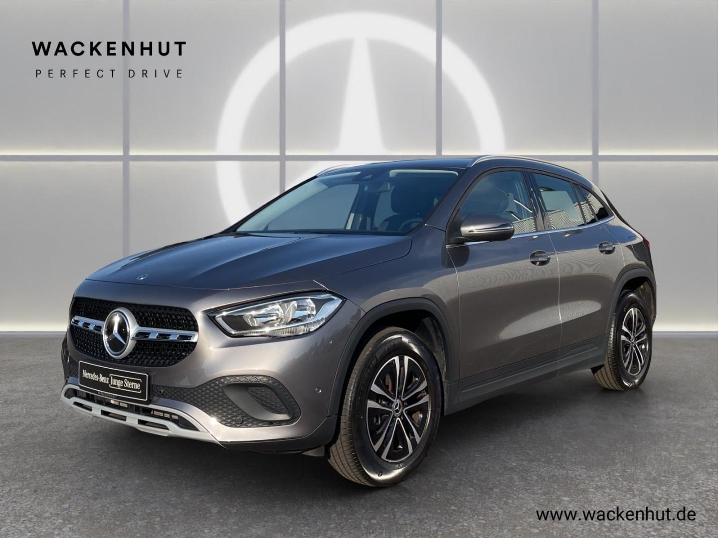 Mercedes-Benz GLA 180 EU6d Navi Digitales Cockpit Apple CarPla