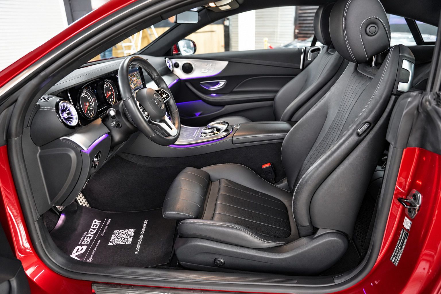 Fahrzeugabbildung Mercedes-Benz E E 300 Coupe *AMG-Line*Ambiente*360°KAM*Memory