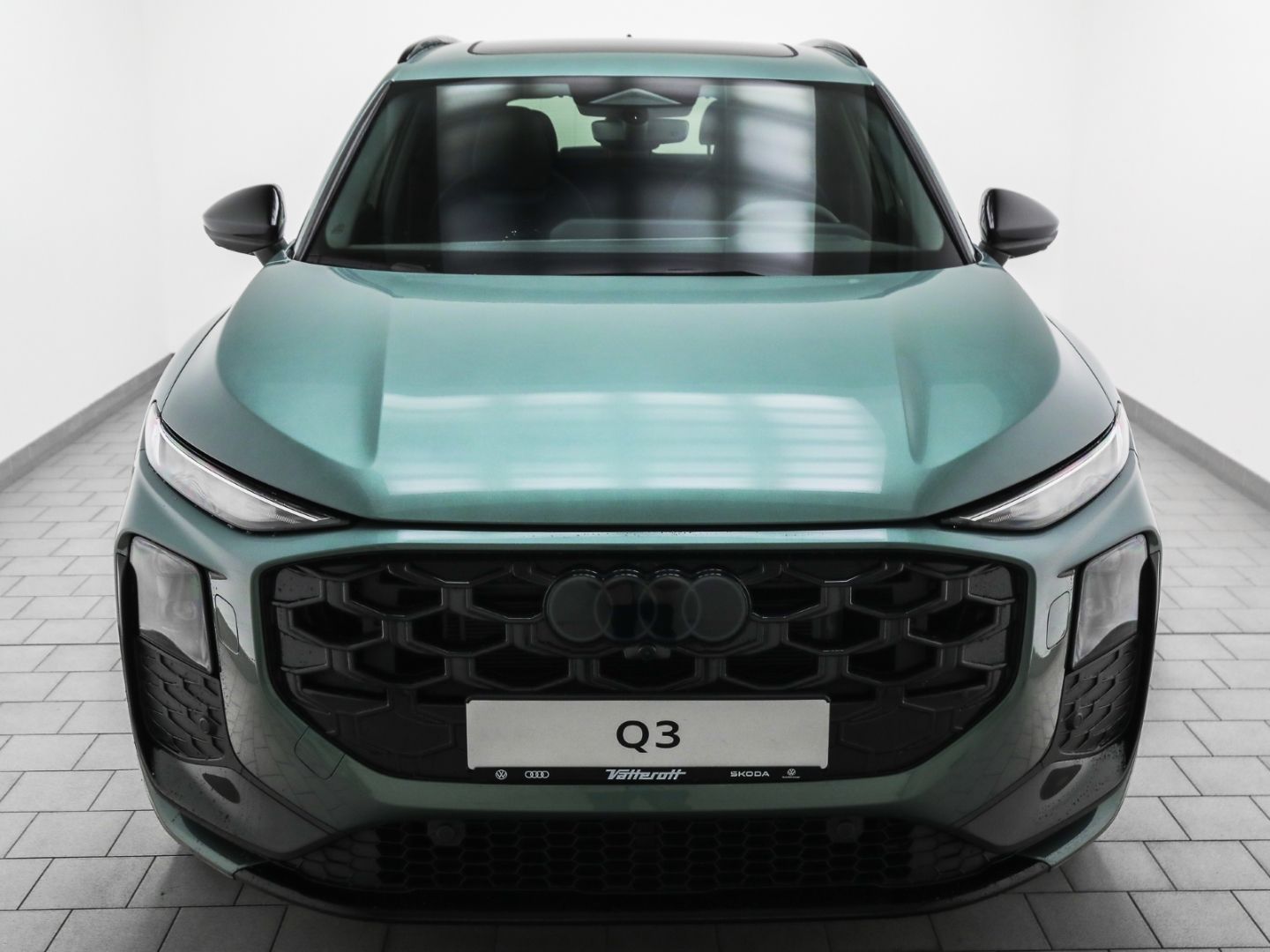 Audi Q3 e-hybrid S line Pano DigMatrix TechPro foto 2
