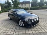 Mercedes-Benz E 300 d T, AMG line, STANDH., JUNGE STERNE - Mercedes-Benz E 300 mit Diesel-Antrieb: Kombi