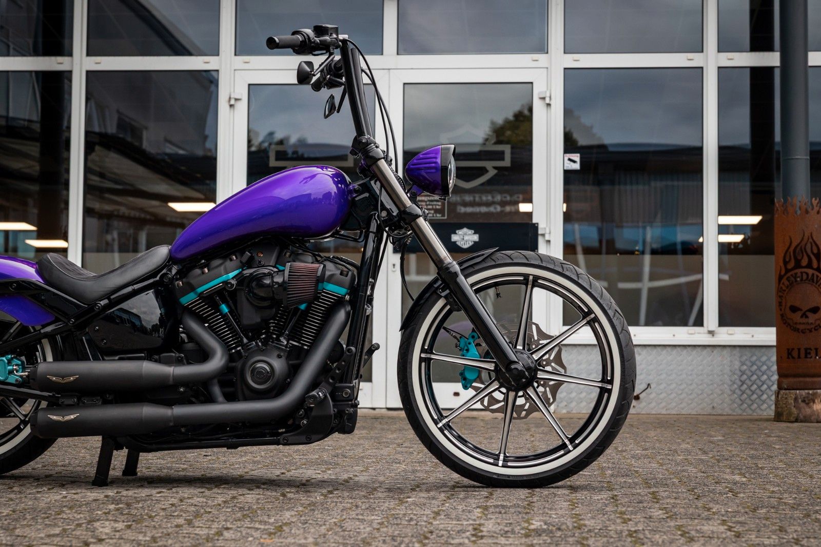 Fahrzeugabbildung Harley-Davidson FXBB STREET BOB SOFTAIL - PENZL V 2 - 128 CUI