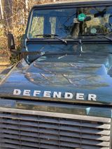 Land Rover Defender 110 TD4 Station, wenig km, Klima, grün. - Land Rover: G4