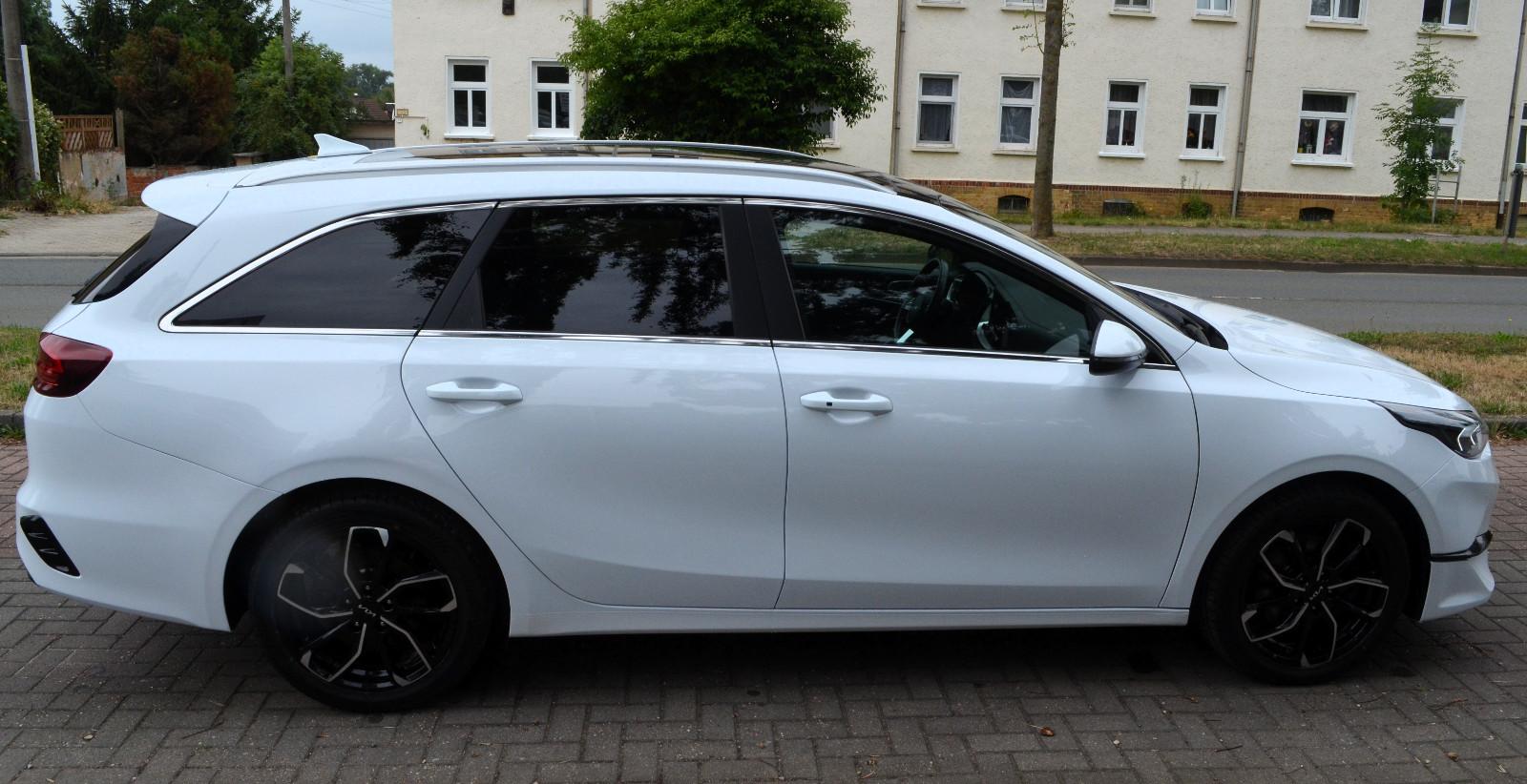 Kia cee'd Sportswagon Platinum Edition Voll !