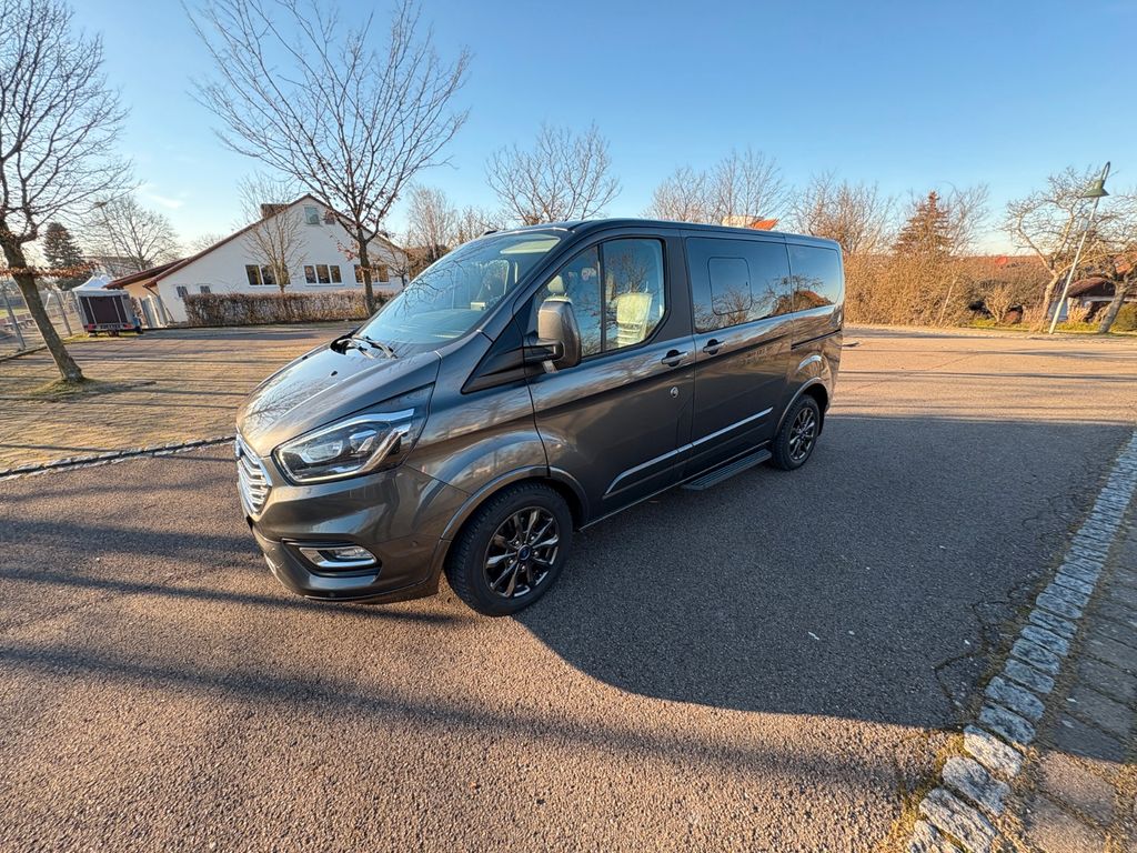 Ford Tourneo Custom