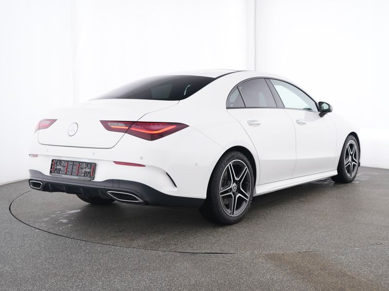 Fahrzeugabbildung Mercedes-Benz CLA 220 4M Coupé AMG Pano+Night+AdvSound+Keyless