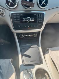 صورة 9 لـ 2014 Mercedes-BENZ GLA