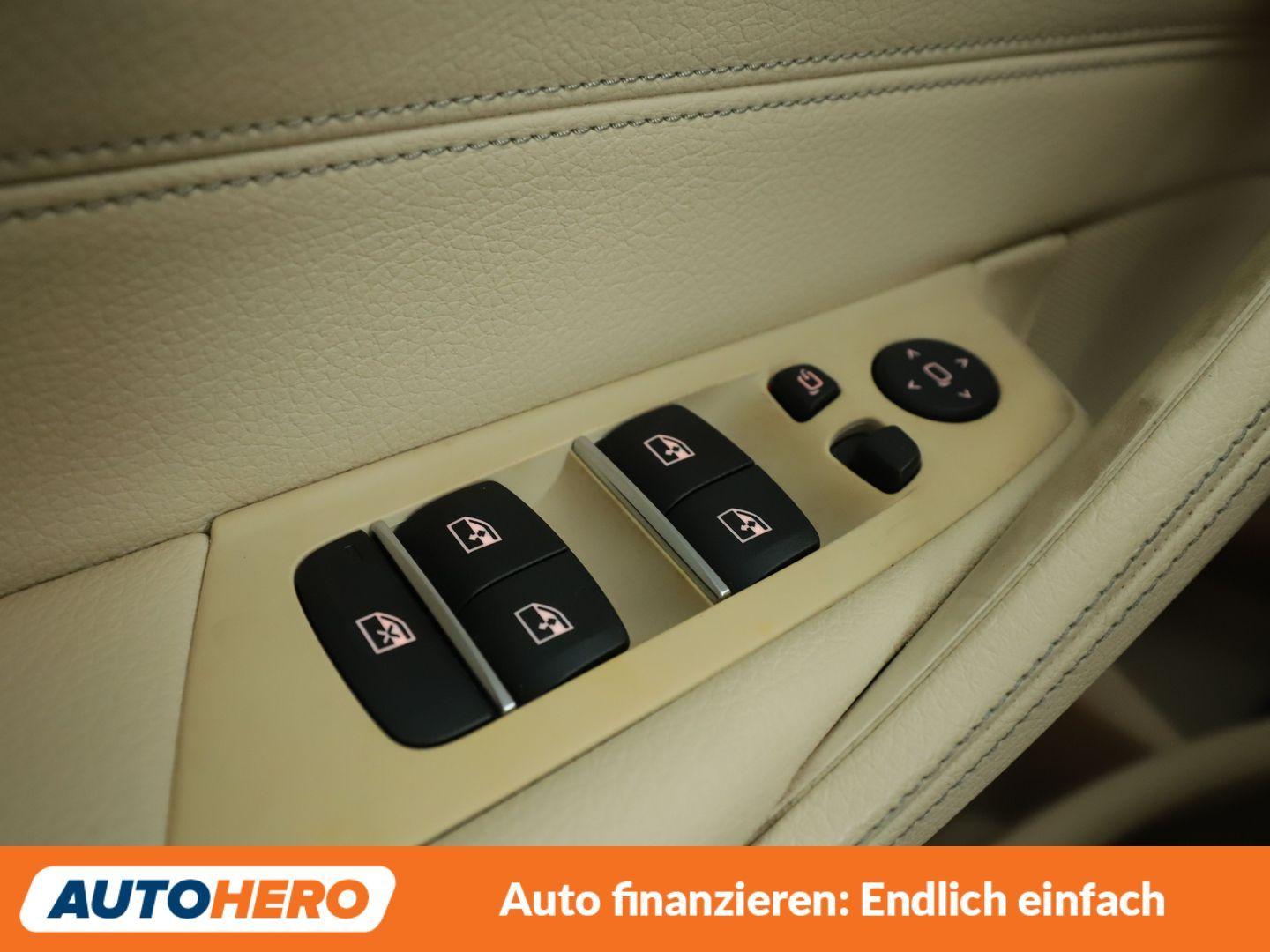 BMW 5er 520i Sport Line Aut.*NAVI*HUD*LED*
