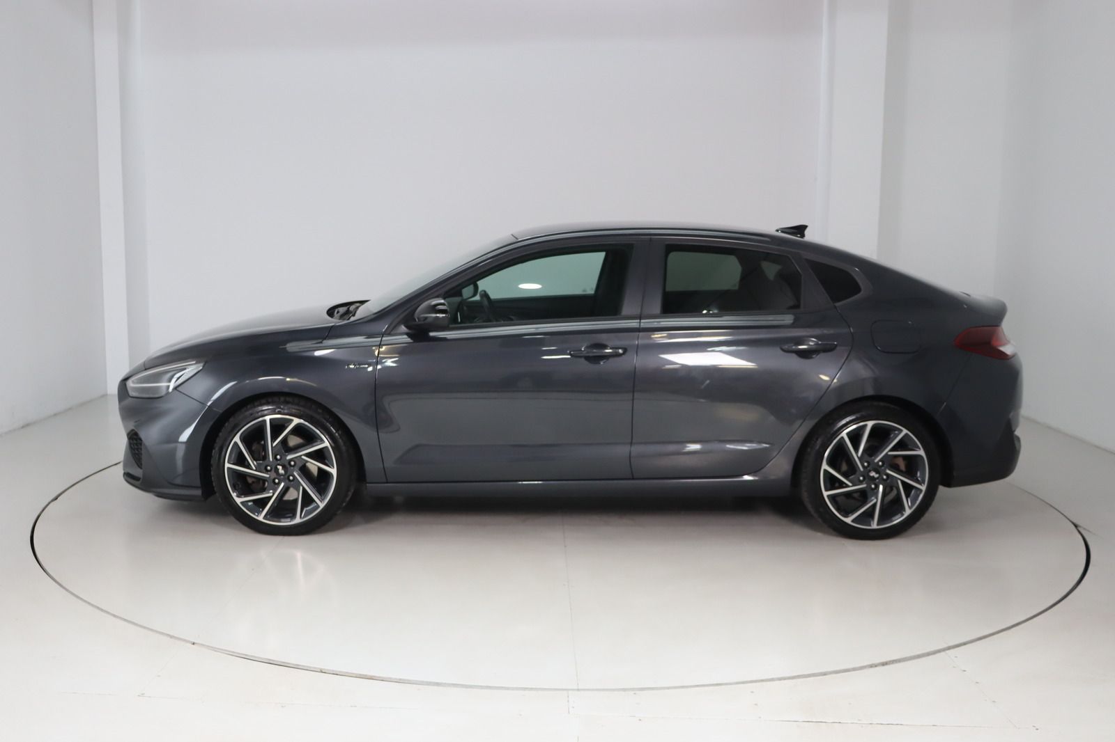Fahrzeugabbildung Hyundai i30 Fastback * N-line * LED * DAB * RFK