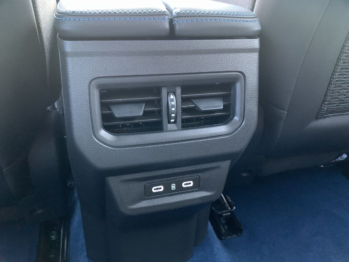 Renault Rafale - Bild 31