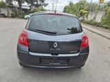 Renault Clio III Exception - Renault Clio: Exception