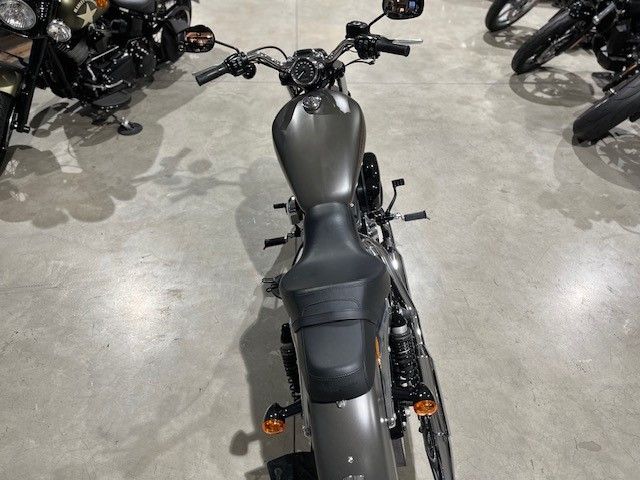 Fahrzeugabbildung Harley-Davidson XL2 1200 Custom