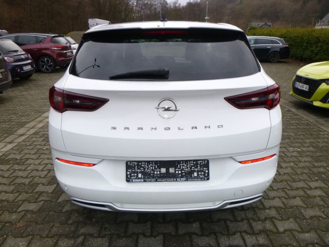 Grandland Bus. Elegance Plug-In-Hybrid Automatik