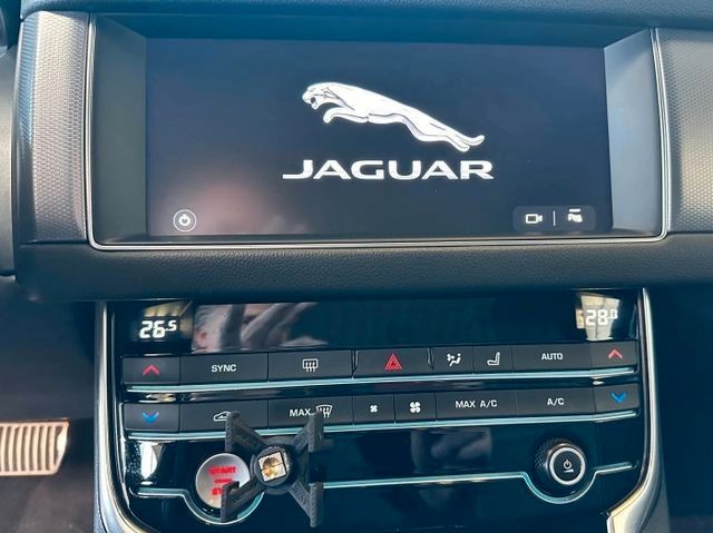 Fahrzeugabbildung Jaguar XF Sportbrake R-Sport/Panodach/E-Sitze/Top!