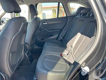 BMW X1 - 10