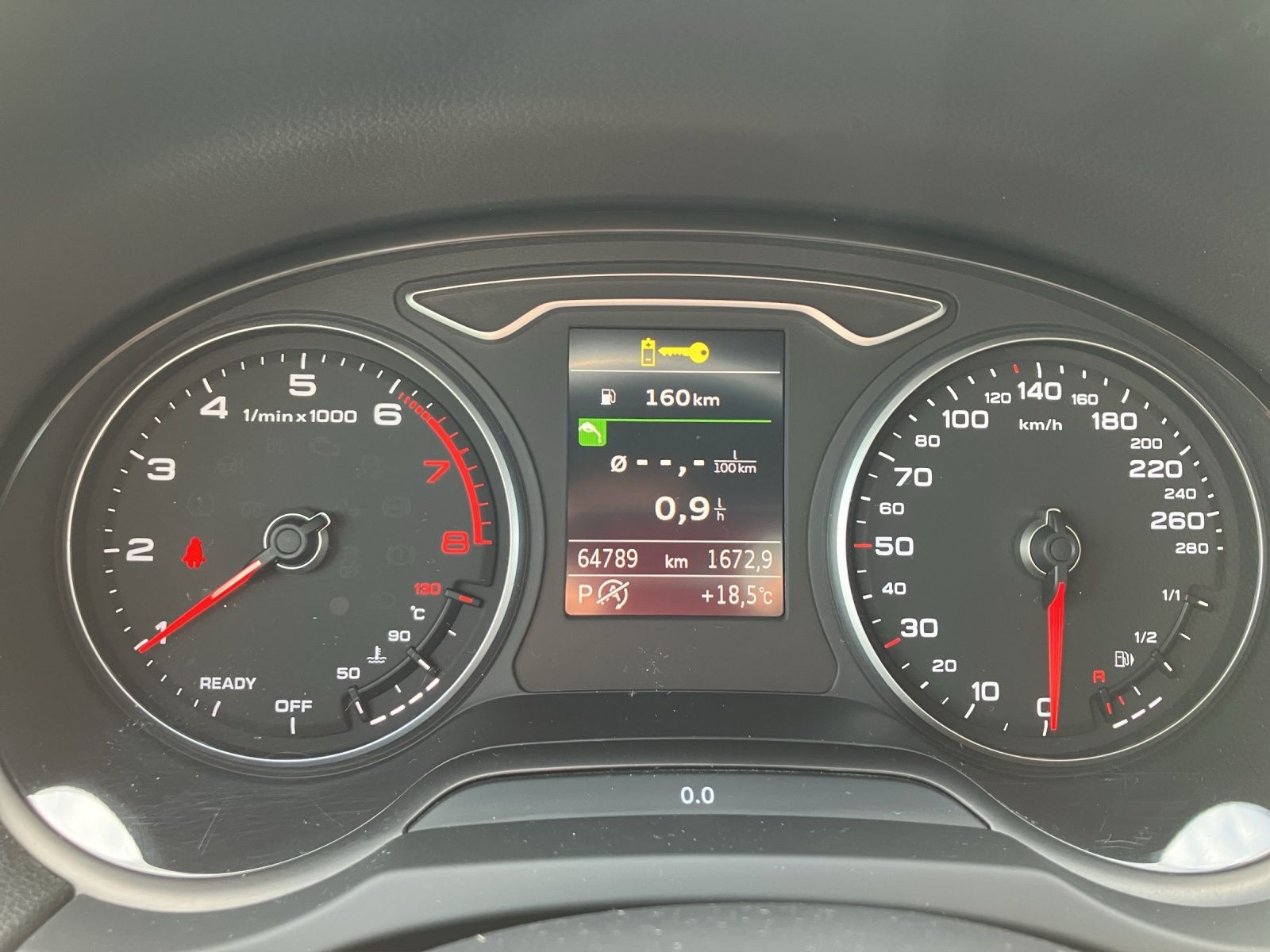 Fahrzeugabbildung Audi A3 Sportback S-Line S-tronic LED Navi ACC SHZ PD