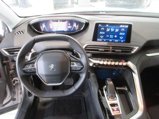 Fahrzeugabbildung Peugeot 5008 Active 1.2T NAVI/AHK/PDC/SHZ/7-SITZER/TEMPO