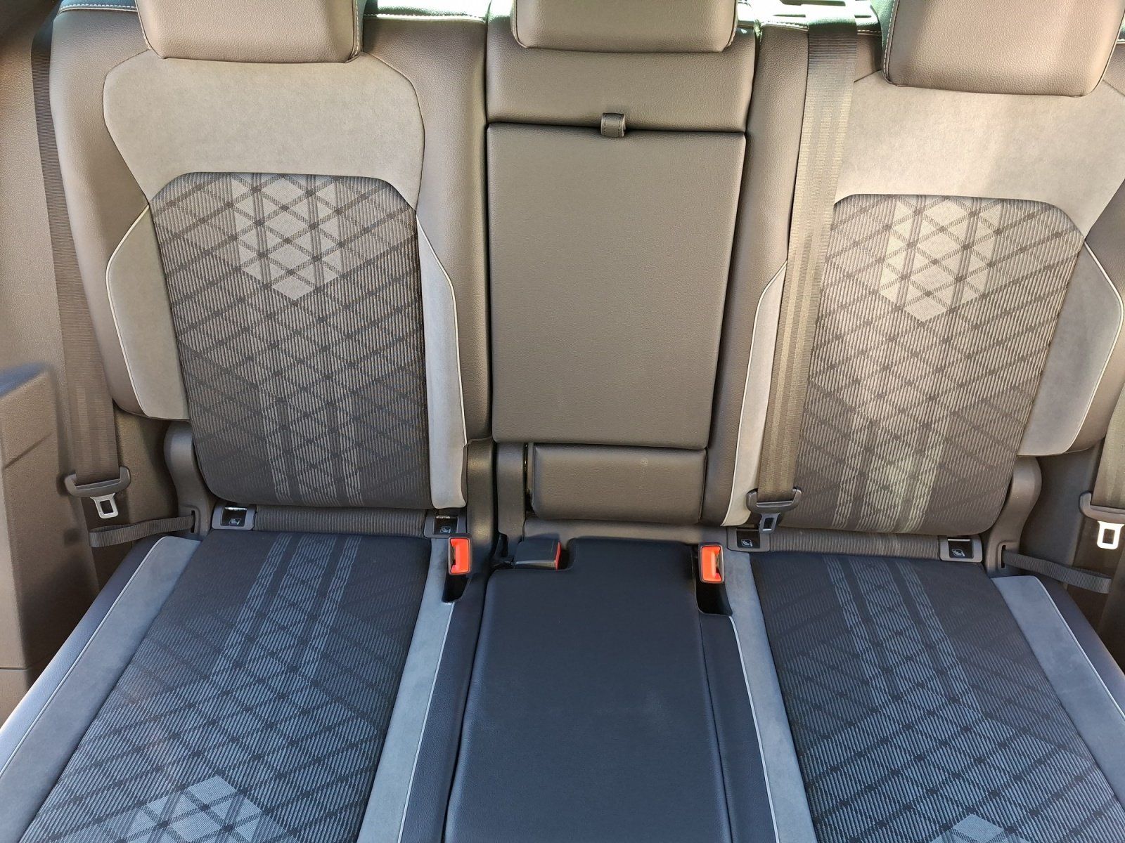 Volkswagen Tiguan - Bild 9