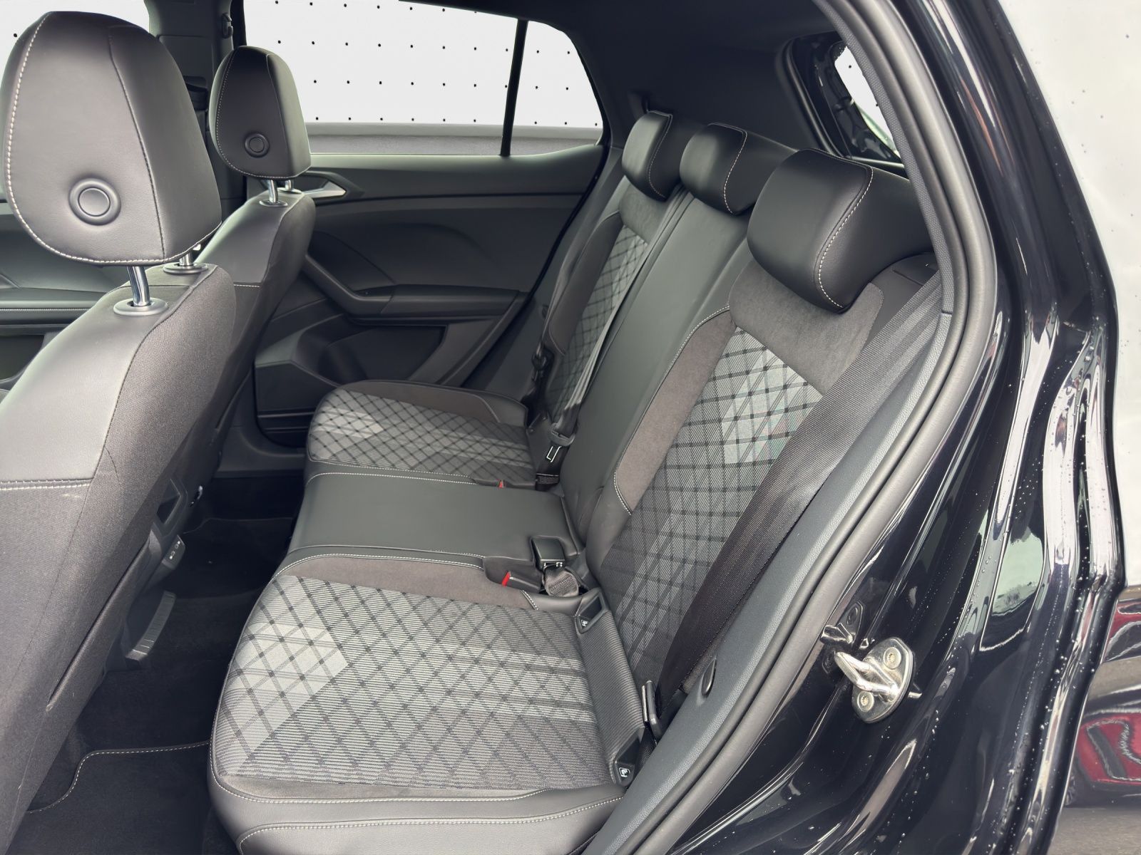 Volkswagen T-Cross - Bild 17