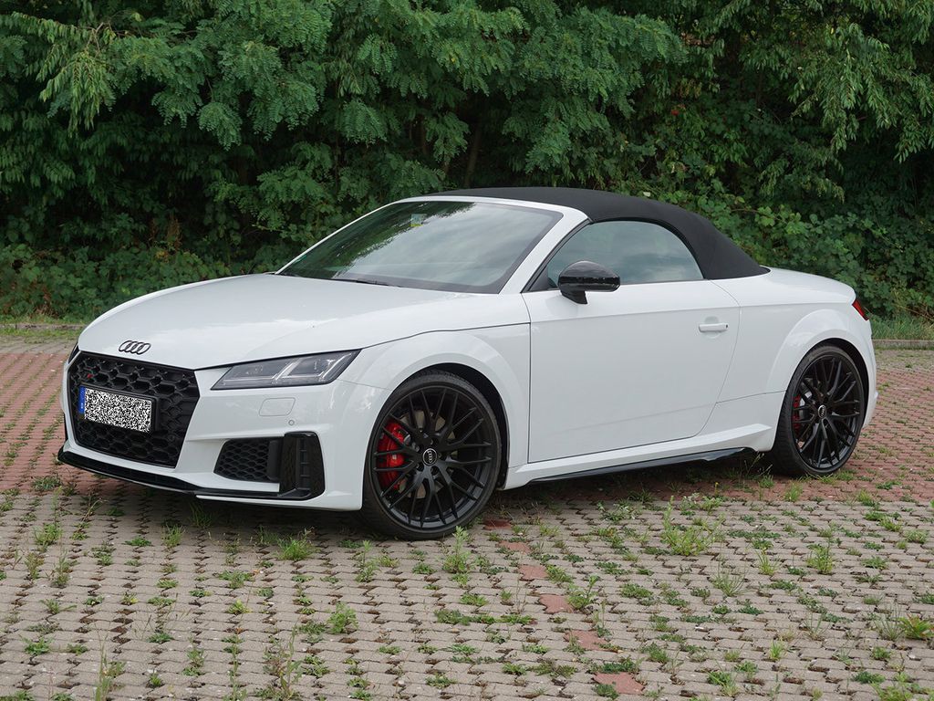 Audi TTS