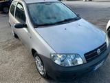 Fiat Punto adatta a neopatentato km80.000 FINANZ - gebrauchte Fiat Punto aus dem Jahr 2005