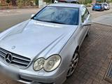 Mercedes-Benz Mercedes CLK 280 - Mercedes-Benz CLK 280 aus 2005